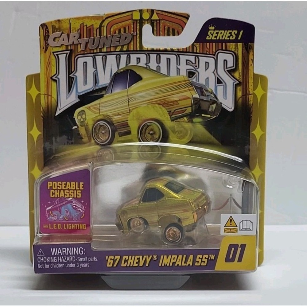 CarTuned Lowriders Show Glow Series 1 '67 Chevy Impala SS # 01 Car Tuned Toy